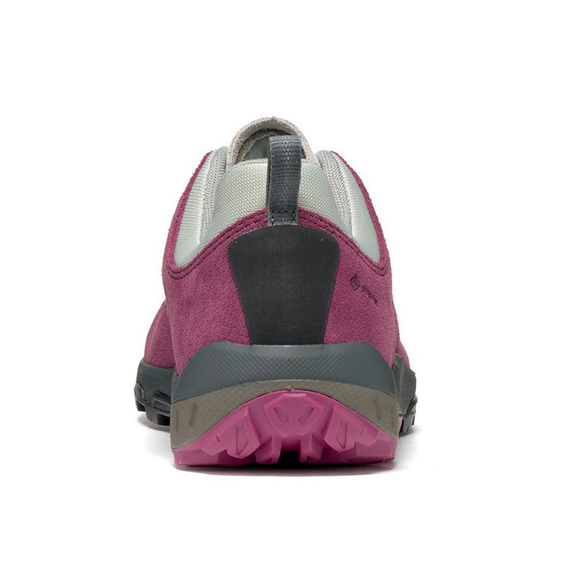 ae0417d7-934b-465f-869e-b9bd877b3c5d