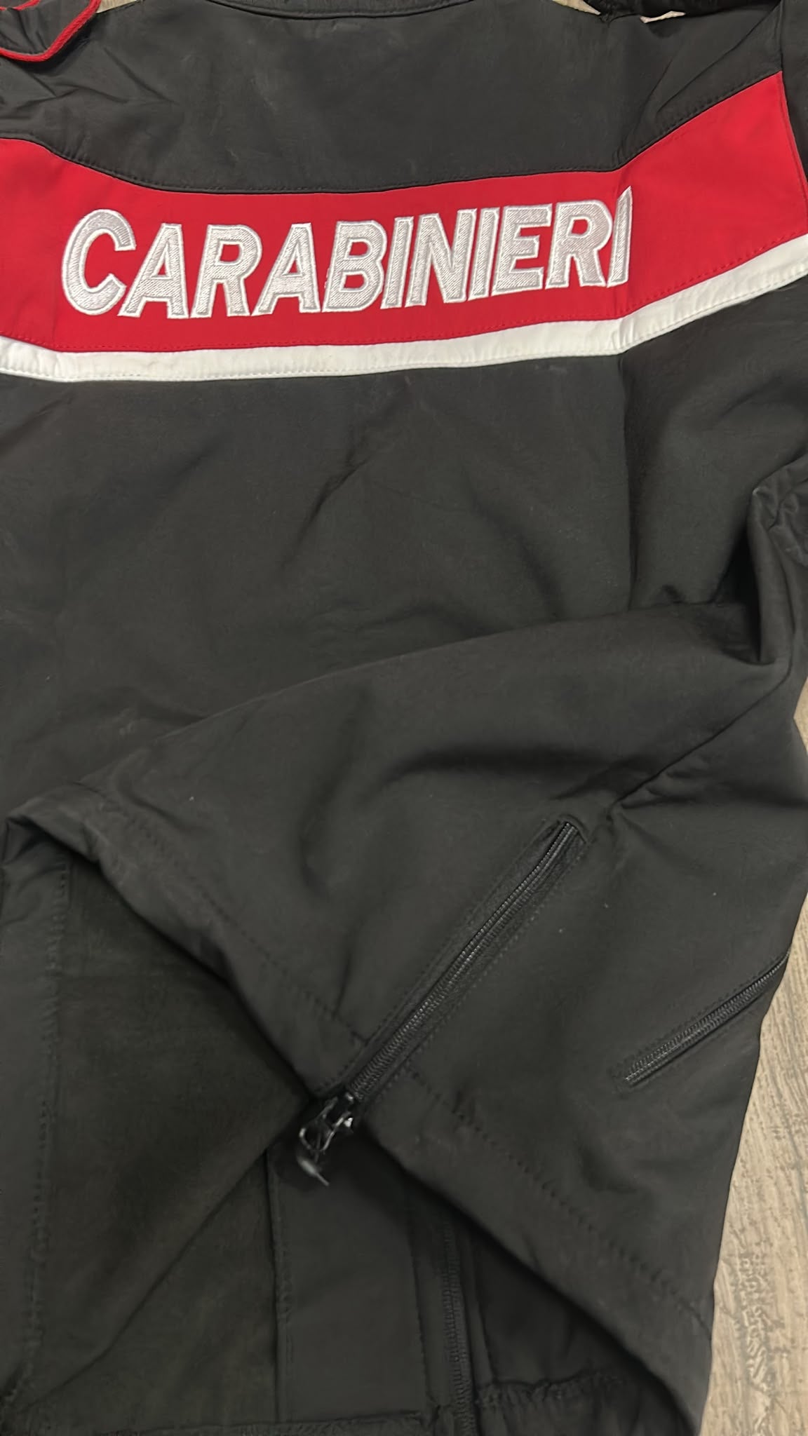 CARABINIERI - GIACCA SOFTSHELL CON ZIP E SPALLINE PER TUBOLARI