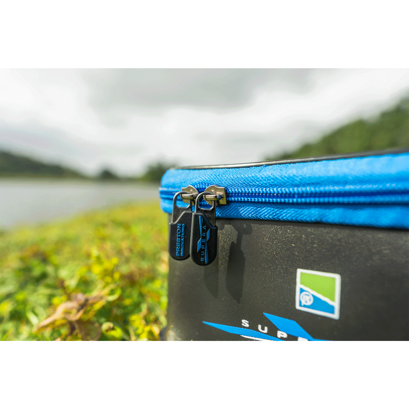 PRESTON - ASTUCCIO SMALL EVA ACCESSORY CASE