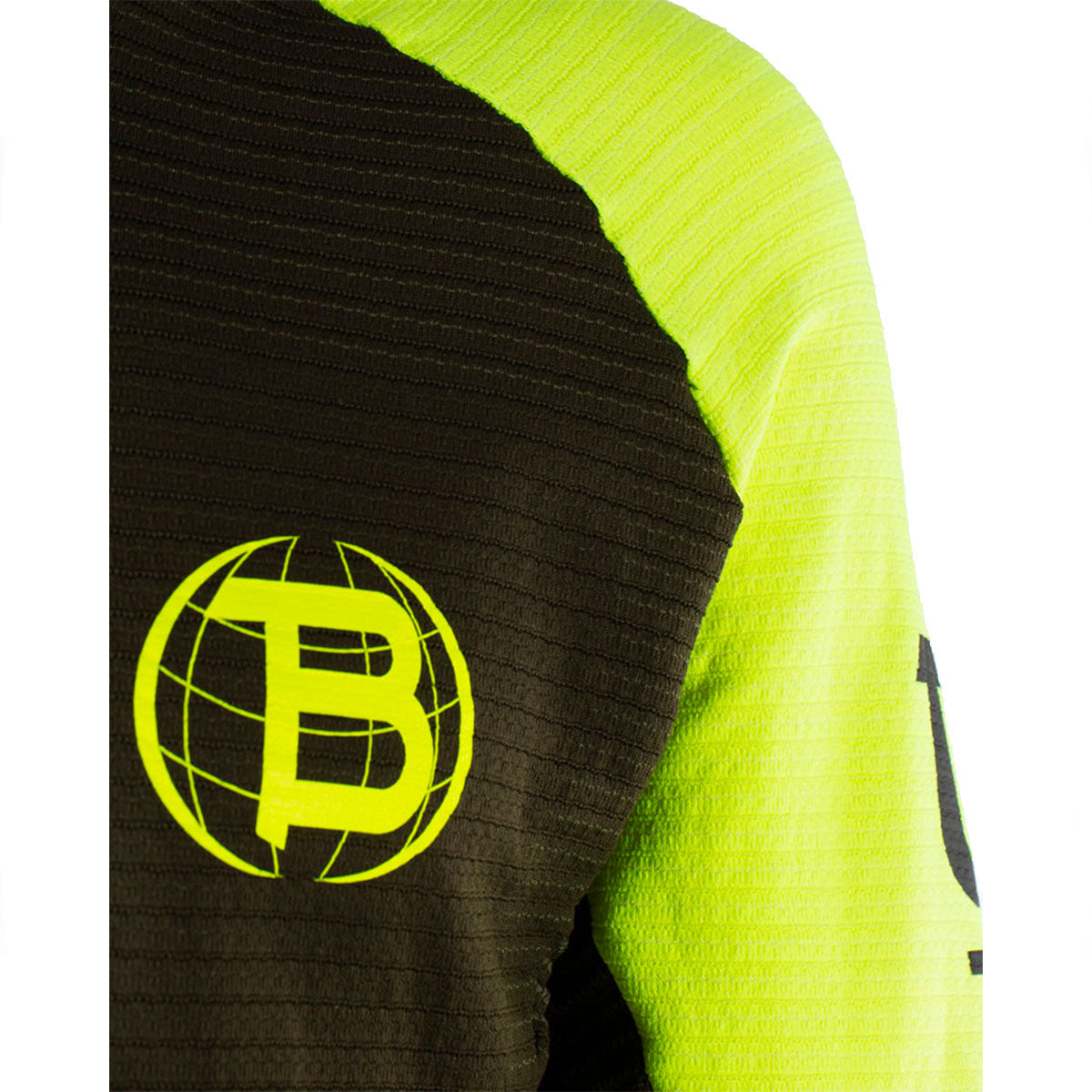 2deef104-891a-472b-a061-e798932d4fd6