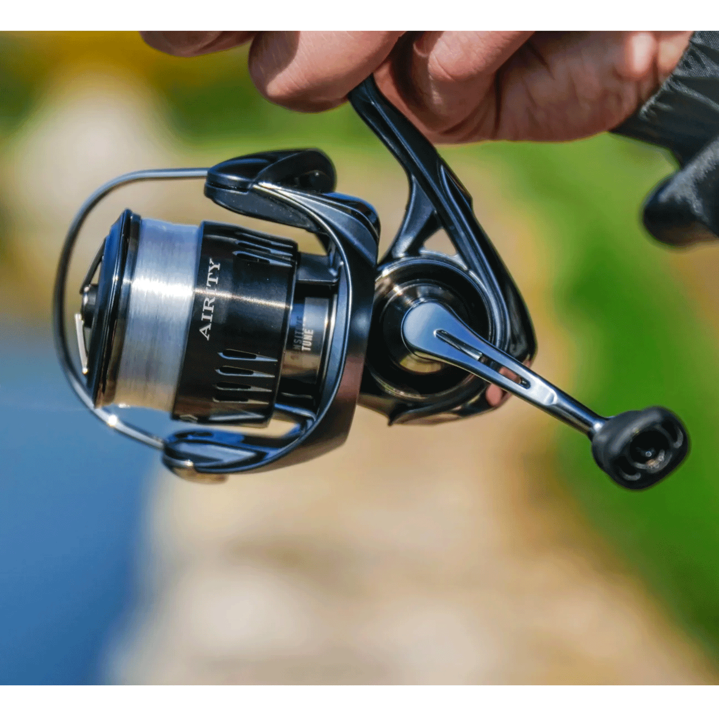 REEL - DAIWA - 23 AIRITY ST SF2000SS-P 