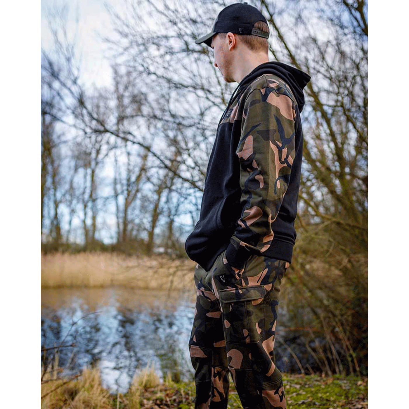 FELPA - FOX - LW ZIPPED HOODY Black/Camo