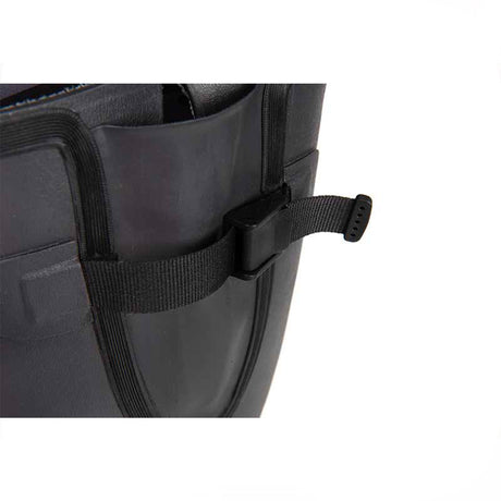 6aae18f6-f853-4b4d-9a77-f66994cce4d8