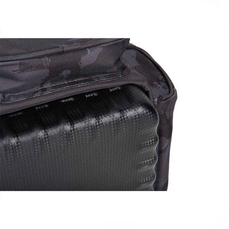 7b06b414-6941-4b9d-8c05-258a947c5df2