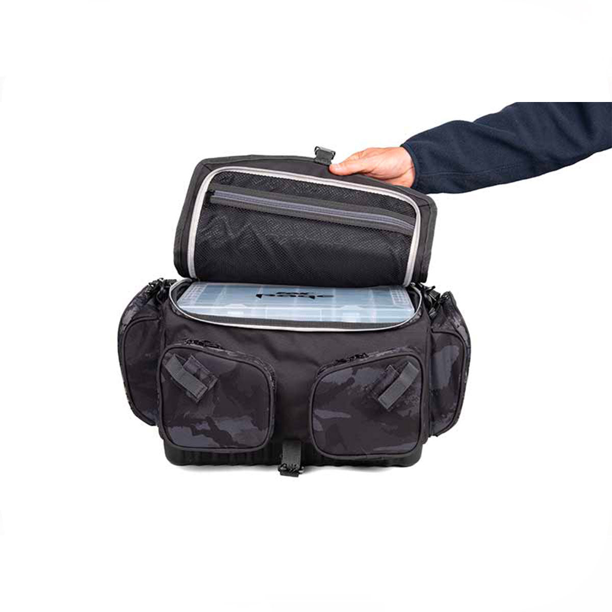 a76f811b-006a-41f2-aa9d-39427e635bf0